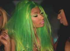 Nicki Minaj Beez In The Trap (XXX)...