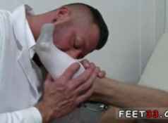 Young boys nude legs gay xxx Dolf's Foot...